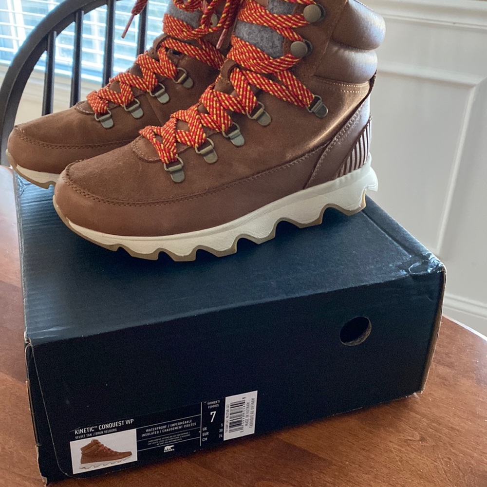 Sorel Kinetic Conquest womens size 7